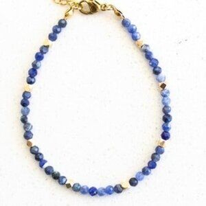 LOVELY BLUE SAPPHIRE Gemstone Beaded Bracelet Dainty Jewelry Sapphire blue
